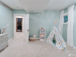 1325 SW 120th Street, Burien WA 98146