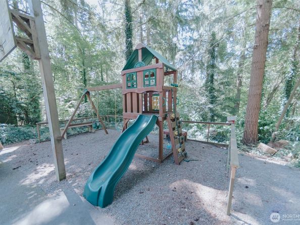1325 SW 120th Street, Burien WA 98146