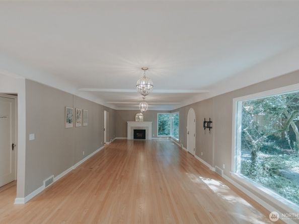 1325 SW 120th Street, Burien WA 98146