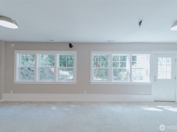 1325 SW 120th Street, Burien WA 98146