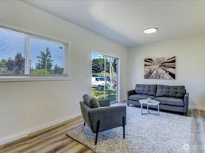 13305 6th Avenue SW, Burien WA 98146