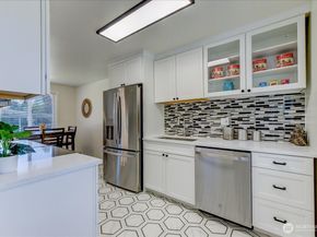 13305 6th Avenue SW, Burien WA 98146