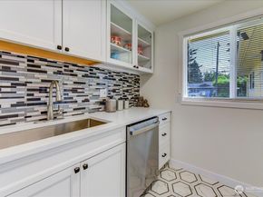 13305 6th Avenue SW, Burien WA 98146