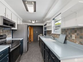 11014 4th Avenue S, Seattle WA 98168