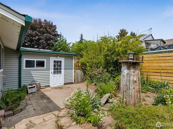 11014 4th Avenue S, Seattle WA 98168