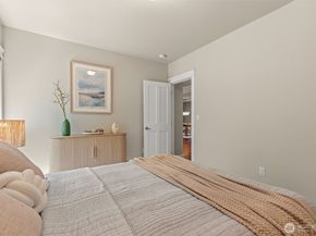 11028 E Riverside Drive, Bothell WA 98011