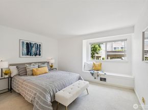 10004 100th Avenue NE K202, Kirkland WA 98034