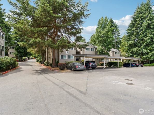 10004 100th Avenue NE K202, Kirkland WA 98034