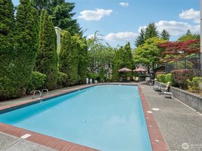 10004 100th Avenue NE K202, Kirkland WA 98034