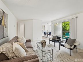 10004 100th Avenue NE K202, Kirkland WA 98034