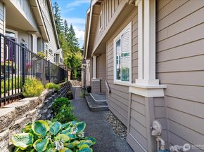 13720 231st Lane NE, Redmond WA 98053