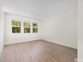 13720 231st Lane NE, Redmond WA 98053