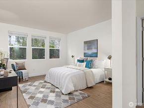 13720 231st Lane NE, Redmond WA 98053