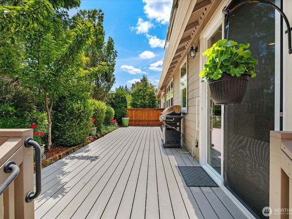 13720 231st Lane NE, Redmond WA 98053