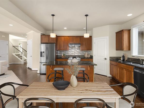 154 Hoquiam Avenue NE, Renton WA 98059