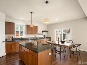 154 Hoquiam Avenue NE, Renton WA 98059