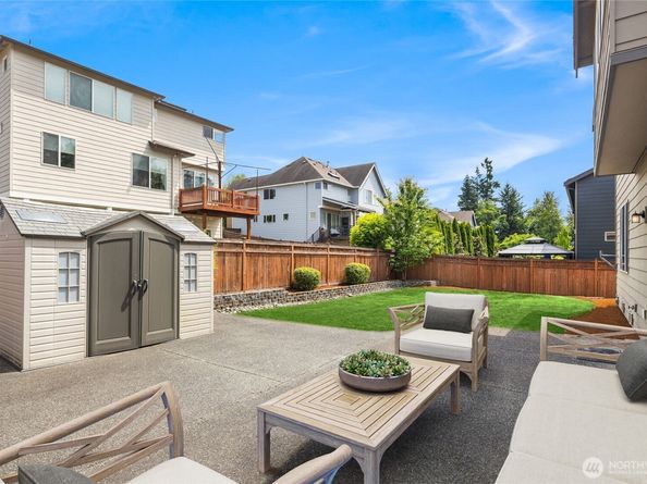 154 Hoquiam Avenue NE, Renton WA 98059