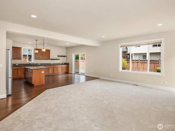 154 Hoquiam Avenue NE, Renton WA 98059