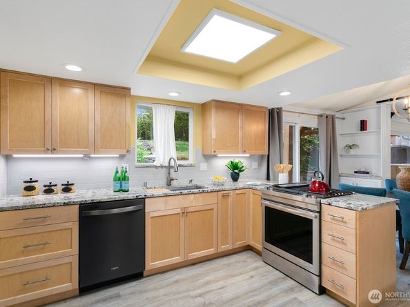 4115 NE 2nd Pl, Renton WA 98059