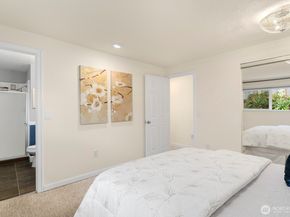 4115 NE 2nd Pl, Renton WA 98059