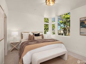 1721 17th Avenue, Seattle WA 98122