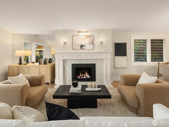 9642 Hilltop Road, Bellevue WA 98004