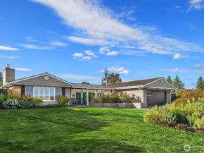 9642 Hilltop Road, Bellevue WA 98004