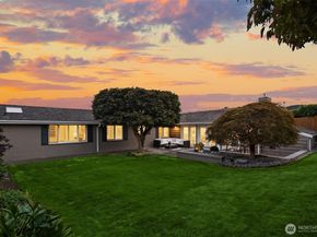9642 Hilltop Road, Bellevue WA 98004