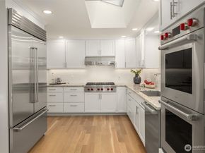 9642 Hilltop Road, Bellevue WA 98004