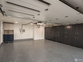 9642 Hilltop Road, Bellevue WA 98004