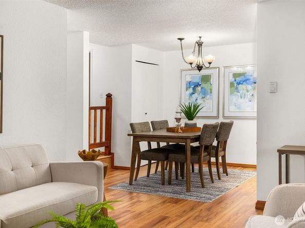 4727 W Lake Sammamish Parkway SE B106, Issaquah WA 98027