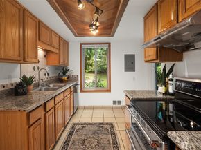 4727 W Lake Sammamish Parkway SE B106, Issaquah WA 98027