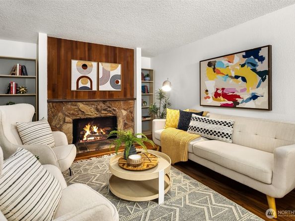 4727 W Lake Sammamish Parkway SE B106, Issaquah WA 98027