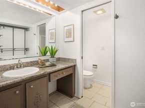 4727 W Lake Sammamish Parkway SE B106, Issaquah WA 98027