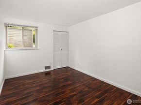 4727 W Lake Sammamish Parkway SE B106, Issaquah WA 98027