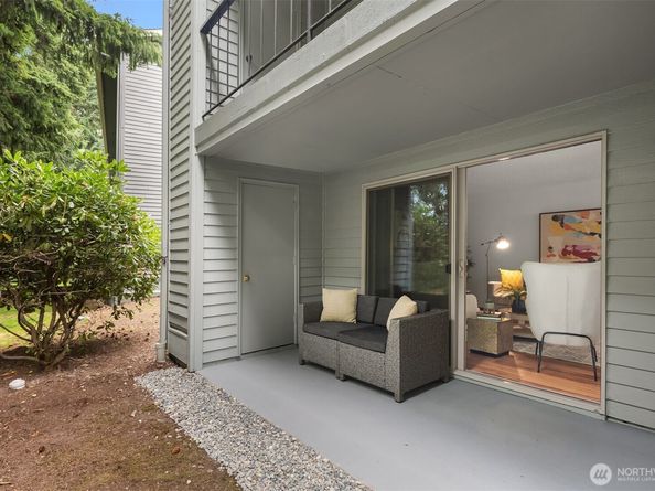 4727 W Lake Sammamish Parkway SE B106, Issaquah WA 98027