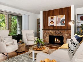 4727 W Lake Sammamish Parkway SE B106, Issaquah WA 98027