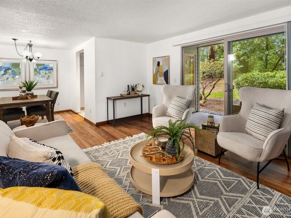 4727 W Lake Sammamish Parkway SE B106, Issaquah WA 98027