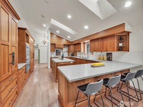 16817 203rd Place NE, Woodinville WA 98077