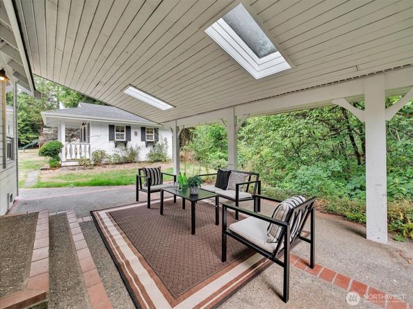 16817 203rd Place NE, Woodinville WA 98077