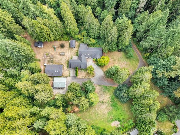 16817 203rd Place NE, Woodinville WA 98077