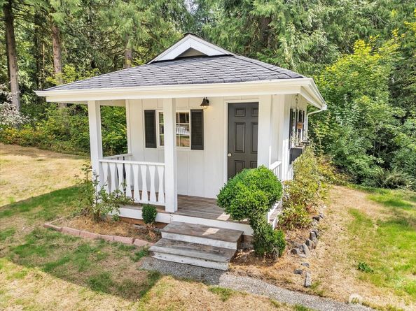 16817 203rd Place NE, Woodinville WA 98077