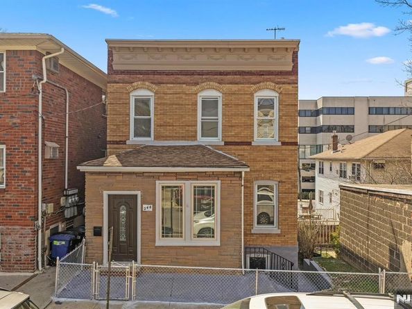244 Lincoln Avenue, Cliffside Park NJ 07010