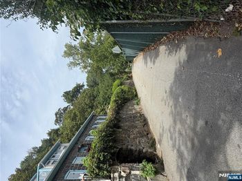 2 Oakdene Terrace