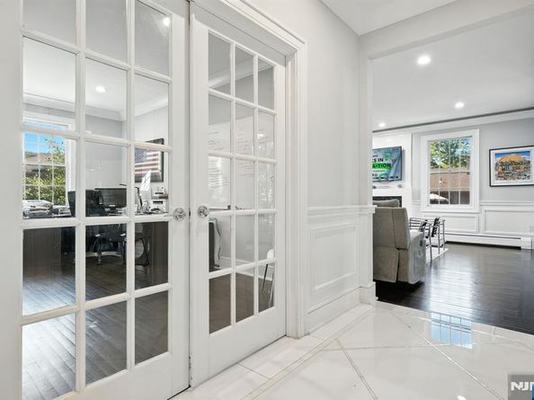 26 Sara Hill Road, Englewood Cliffs NJ 07632