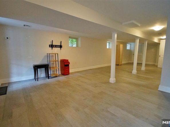 403 Undercliff Avenue, Edgewater NJ 07020