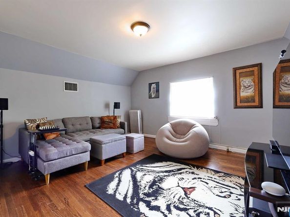 101 E Palisade Avenue, Englewood NJ 07631
