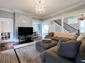 101 E Palisade Avenue, Englewood NJ 07631