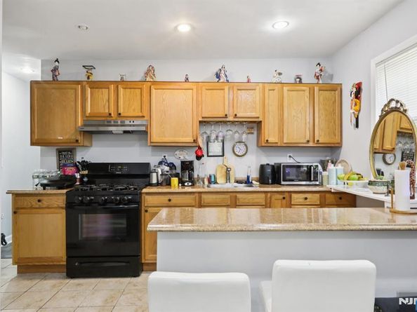 130 Park Avenue, Englewood NJ 07631