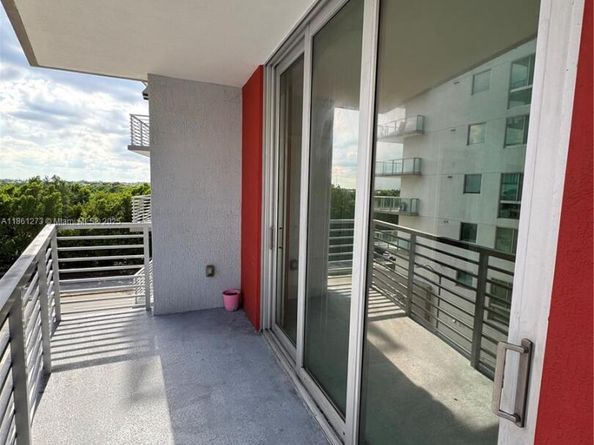 Undisclosed Address #A11861273, Doral FL 33178